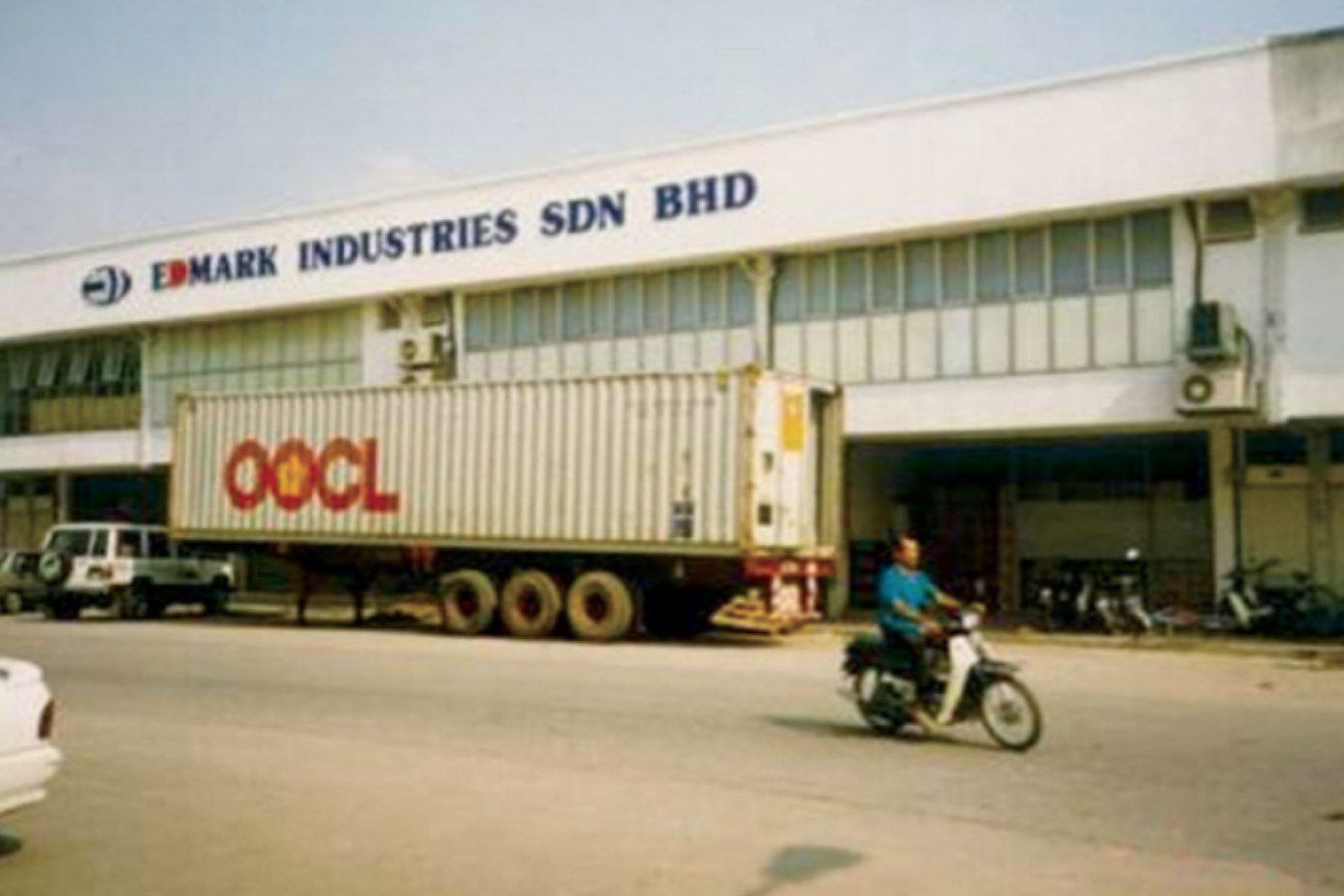 About Us - Edmark Industries, OEM/ODM manufacturer Malaysia
